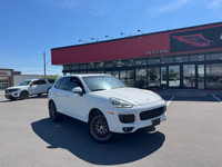 2018 Porsche Cayenne PLATINUM AWD LEATHER PAN/ROOF NAVI B/SPOT C