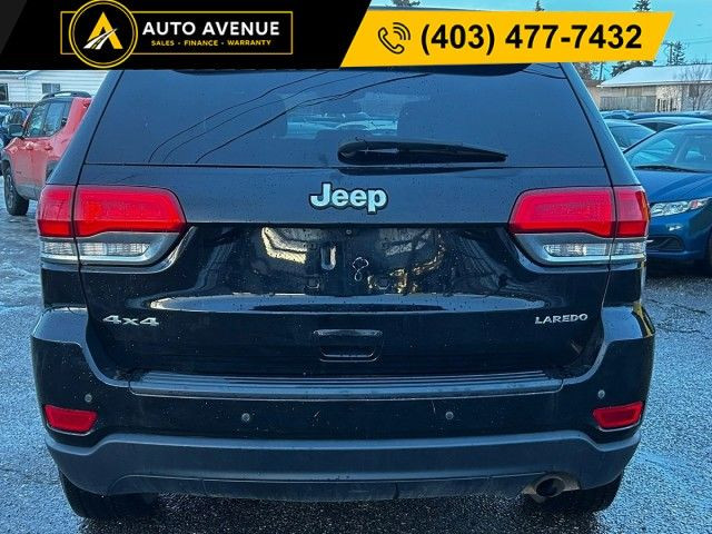 2018 Jeep Grand Cherokee Laredo - SPORT MODE in Cars & Trucks in Calgary - Image 4