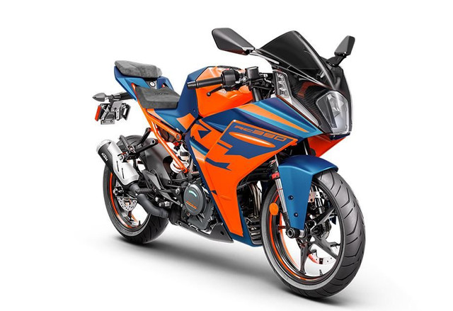 2023 KTM RC 390 in Sport Bikes in Longueuil / South Shore - Image 3