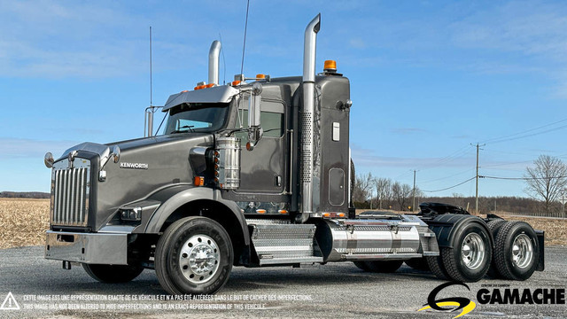 2020 KENWORTH T800 HIGHWAY / SLEEPER TRUCK / TRACTOR in Heavy Trucks in La Ronge - Image 4