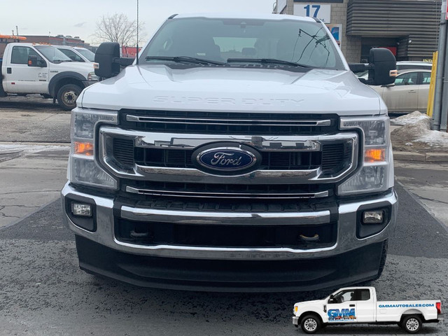 2022 Ford F-350 XLT Crew Cab Short Box 4WD in Cars & Trucks in City of Toronto - Image 2