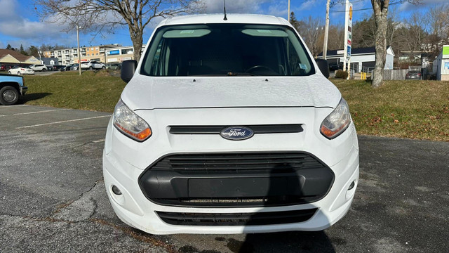 2016 Ford Transit Connect XLT | 2.5L 4Cyl | Backup Camera | AC in Cars & Trucks in Bedford - Image 2