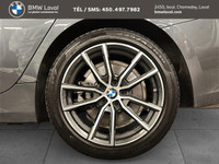 ===== 2021 BMW 3 Series 330i xDrive | Gr. Sup. Essentiel | Accès confort | ===== ===== Pourquoi ache... (image 8)