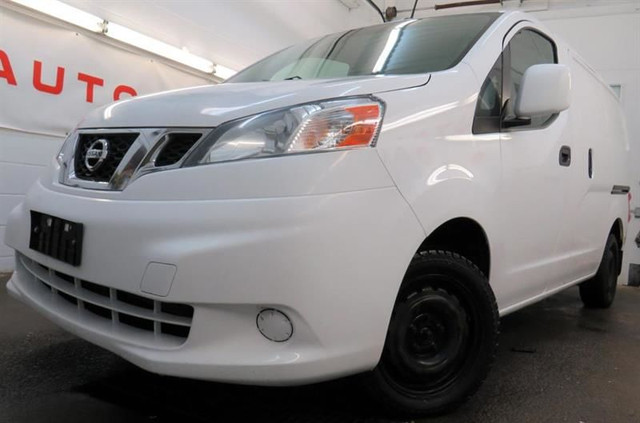Nissan Cargo NV200 SV CAMERA TRÈS PROPRE 2 PORTES COULISSANT 202 in Cars & Trucks in Laval / North Shore