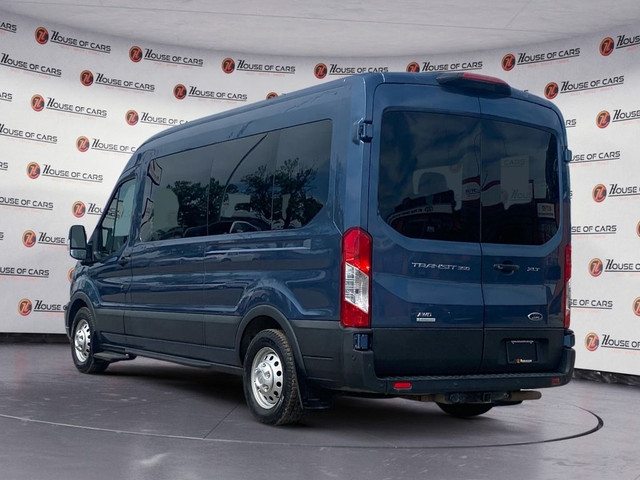 2023 Ford Transit Passenger Wagon T-350 148 Med Roof XLT AWD in Cars & Trucks in Calgary - Image 4
