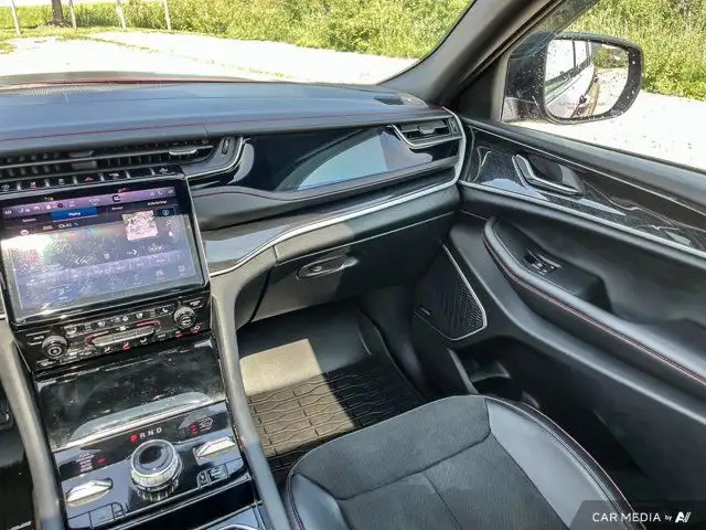 2022 Jeep Grand Cherokee Trailhawk | Leather | Nav | Pano Roof in Cars & Trucks in Guelph - Image 13