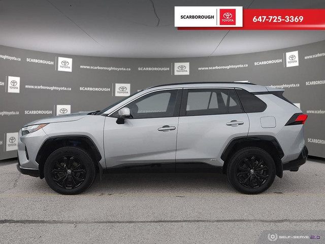2024 Toyota RAV4 Hybrid SE AWD | Sunroof | Alloys in Cars & Trucks in City of Toronto - Image 3