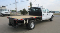 2015 Ford F-350 Flatbed Truck 4X4 Low Km's AMVIC LICENSED..... Ask for Special Financing & Leasing d... (image 5)
