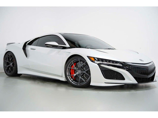  2017 Acura NSX COUPE | CARBON PACKAGE | 19 IN WHEELS in Cars & Trucks in Mississauga / Peel Region - Image 3