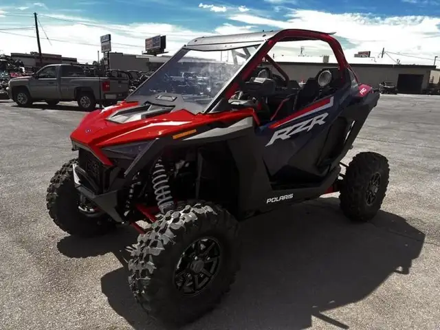 2022 POLARIS RZR PRO XP (FINANCING AVAILABLE) in ATVs in Strathcona County - Image 3