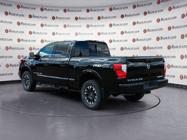 2019 Nissan Titan XD 4x4 Crew Cab Gas S in Cars & Trucks in Lethbridge - Image 4