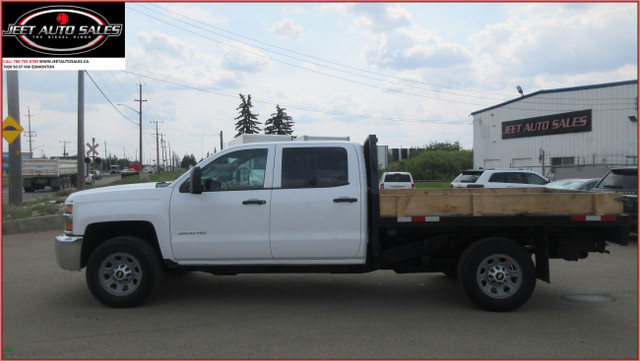 2015 CHEVY 3500 HD CREW CAB FLAT DECK in Cars & Trucks in Edmonton