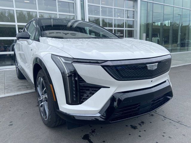 2025 Cadillac OPTIQ Sport in Cars & Trucks in Calgary