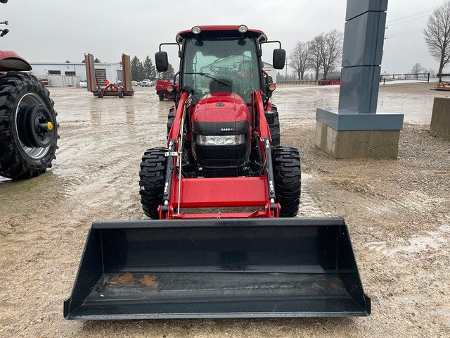 2023 CASE IH FARMALL 55C TRACTOR WITH LOADER in Farming Equipment in London - Image 2