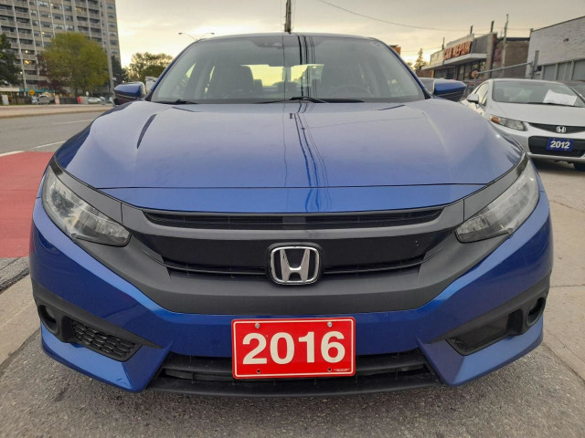 2016 Honda Civic Touring in Cars & Trucks in City of Toronto - Image 2