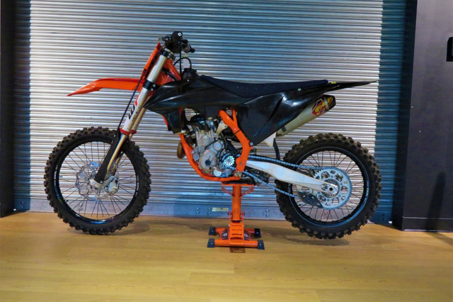 2022 KTM 350 SX-F in Dirt Bikes & Motocross in Shawinigan - Image 3
