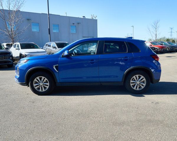 2021 Mitsubishi RVR SE | Heated Seats | Backup Cam | Blindspot in Cars & Trucks in Strathcona County - Image 3