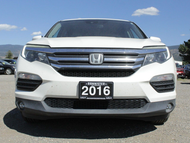 2016 Honda Pilot in Cars & Trucks in Penticton - Image 4