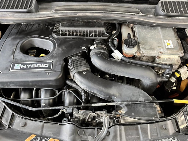 2015 Ford C-MAX SEL HYBRID FWD | cuir | sièges chauffants | in Cars & Trucks in Saint-Hyacinthe - Image 3