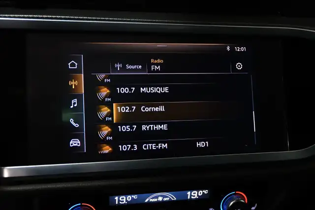 2021 Audi Q3 Progressiv / Black optics / Carplay / Toit pano / C in Cars & Trucks in Longueuil / South Shore - Image 22