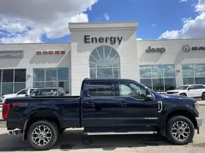 2022 Ford F-350 Super Duty Lariat Ford F-350 Super Duty Lariat 2022
