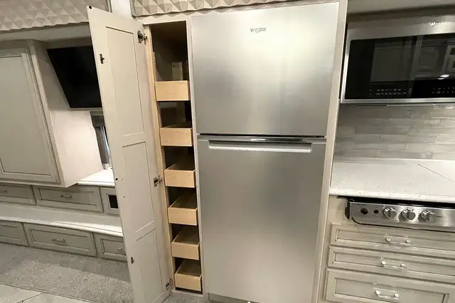 2023 Newmar Bay Star 3225 – Pre-Owned Class A Motorhome. in RVs & Motorhomes in Red Deer - Image 31