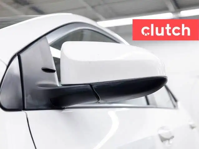2017 Toyota Corolla LE w/ Front Heated Seats, Rearview Cam, Clim in Cars & Trucks in Ottawa - Image 10