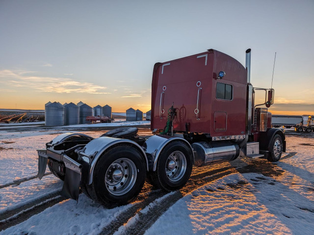 2008 Peterbilt T/A Sleeper Truck Tractor 388 in Heavy Trucks in Edmonton - Image 4