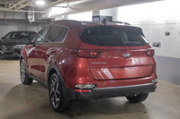 This Kia Sportage has a dependable Regular Unleaded I-4 2.4 L/144 engine powering this Automatic tra... (image 7)