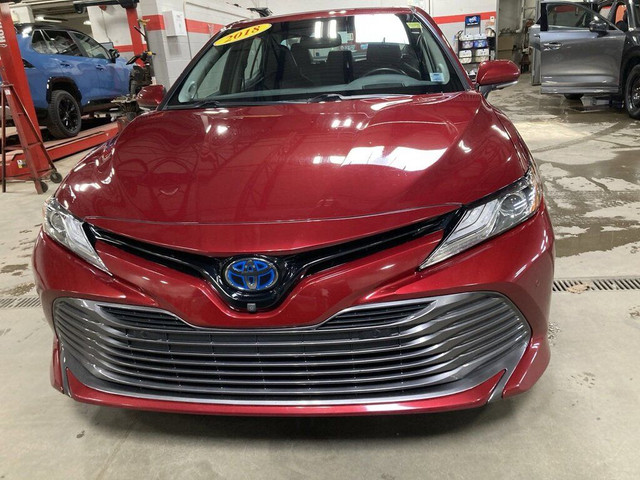 2018 Toyota Camry Hybrid XLE in Cars & Trucks in New Glasgow - Image 3