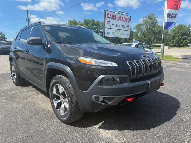 2016 Jeep Cherokee 4WD 4dr Trailhawk in Cars & Trucks in London