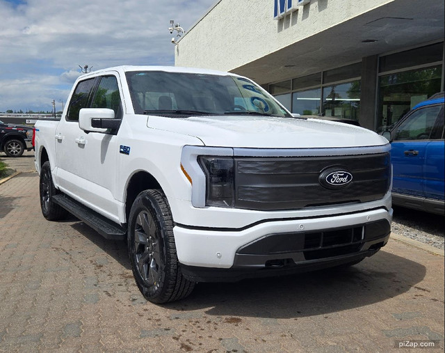 2025 Ford F-150 Lightning LARIAT | MAX TOW PKG | MOBILE POWER CO in Cars & Trucks in Calgary - Image 2