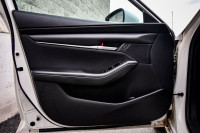 Android Auto, Apple CarPlay, MAZDA CONNECT, Remote Keyless Entry, Rear View Camera! 6 LOCATIONS KING... (image 8)