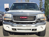 Your Grande Prairie Chrysler store just took in this vehicle! It is either in transit or freshly tra... (image 1)
