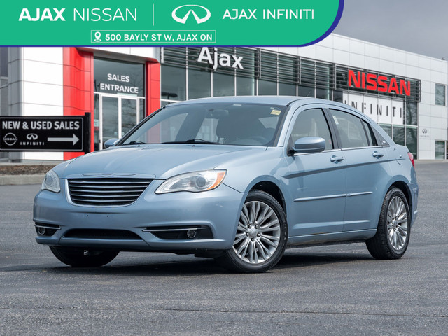 2012 Chrysler 200 Touring CLEAN CARFAX | SAFETY CERTIFIED! in Cars & Trucks in Oshawa / Durham Region