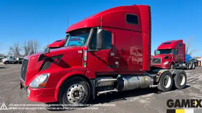 Heavy truck / Camion lourd - # STOCK: GX-30856 2016 VOLVO VNL670 CAMION CONVENTIONNEL AVEC COUCHETTE...