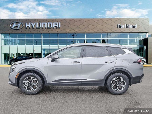 2023 Kia Sportage LX | Heated Seats | Backup Camera | Bluetooth in Cars & Trucks in Prince George - Image 2