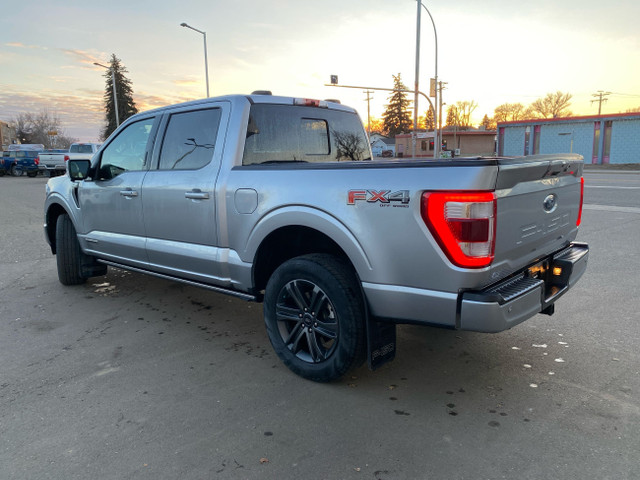 2022 Ford F-150 Lariat POWERBOOST HYBRID! HEATED AND COOLED S... in Cars & Trucks in Medicine Hat - Image 3