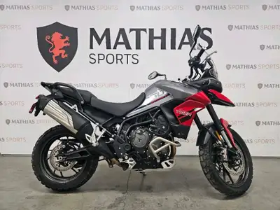 Double-usage TRIUMPH Tiger 850 Sports 2023 Les photos peuvent être à titre indicatif et sans inscrip...