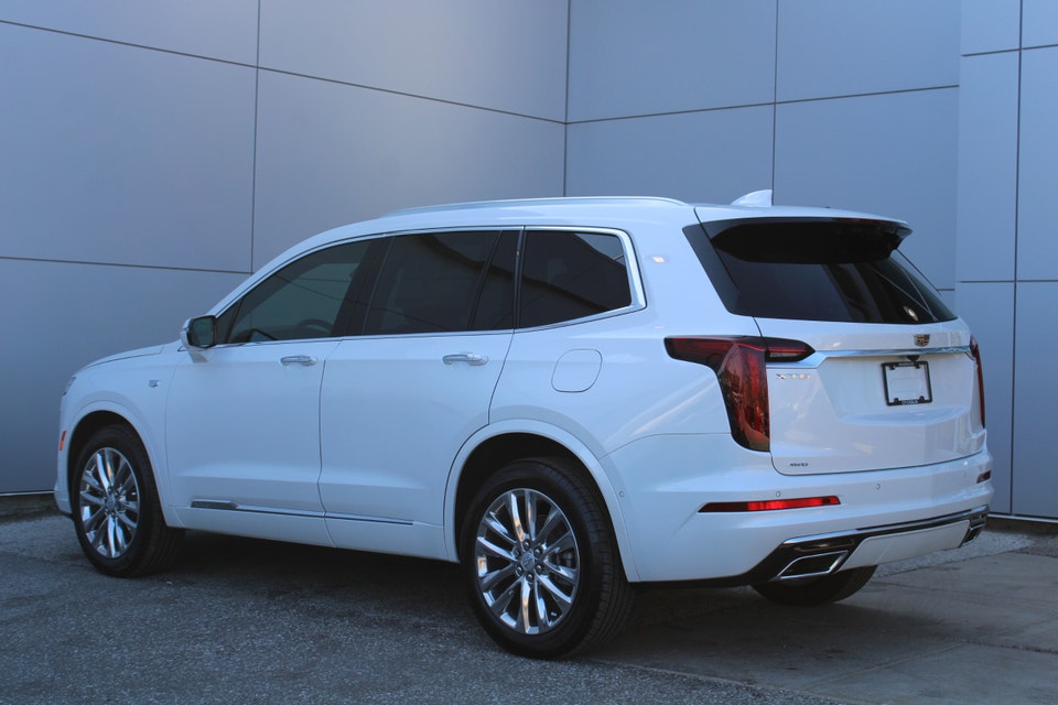 2022 Cadillac XT6 Premium Luxury