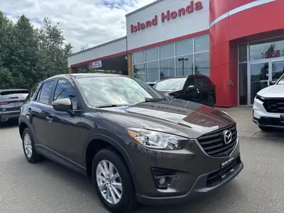 Accident Free, Navigation System, One Owner, Blind Spot Monitoring, Parking Sensors, Back-up Camera,...