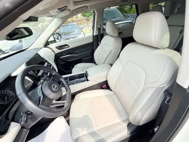 2022 Nissan Pathfinder SL in Cars & Trucks in Markham / York Region - Image 26