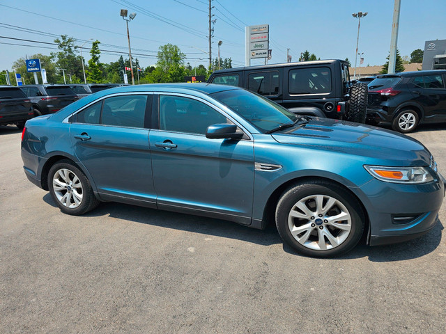 2010 Ford Taurus SEL 3.5L V6 | CLEAN CARFAX | DRIVES GREAT in Cars & Trucks in London - Image 3