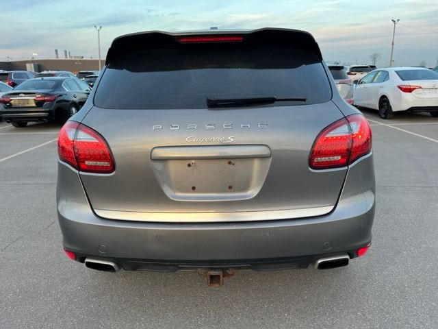 2011 Porsche Cayenne S AWD V8 NO ACCIDENT in Cars & Trucks in City of Toronto - Image 3