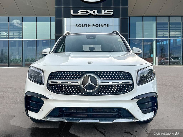 2020 Mercedes-Benz GLB 250 4MATIC SUV in Cars & Trucks in Edmonton - Image 2