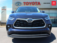 FEATURES OF THE Highlander Limited AWD »» Panoramic moonroof for an open-air experience »» Premium J... (image 2)