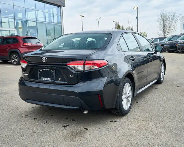 2022 Toyota Corolla LE | Heated Seats and Steering Wheel in Cars & Trucks in Edmonton - Image 6