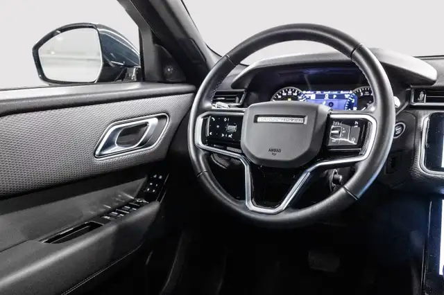 2022 Land Rover Range Rover Velar SUV Driver Assist, Technology  in Cars & Trucks in City of Montréal - Image 28