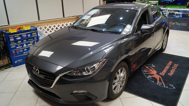 2015 Mazda 3 in Cars & Trucks in City of Toronto
