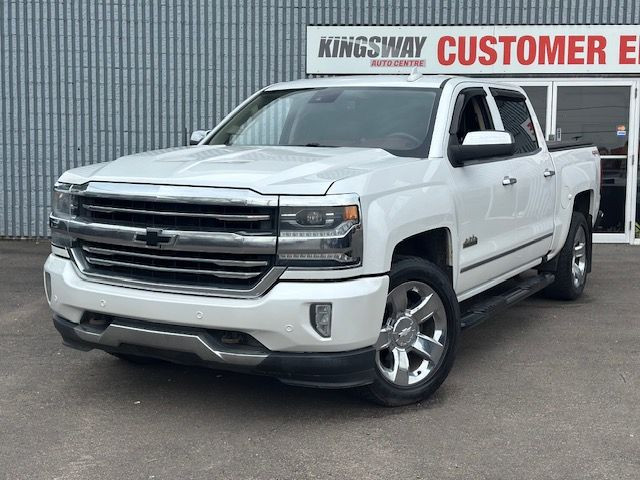 2017 CHEVROLET SILVERADO HIGH COUNTRY / 6.2L V8 in Cars & Trucks in Edmonton